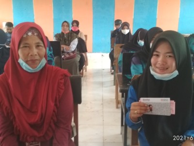 PENGAMBILAN DANA KIP DI SEKOLAH OLEH ANAK DAN ORANG TUA ( MASA PANDEMIK COVID)