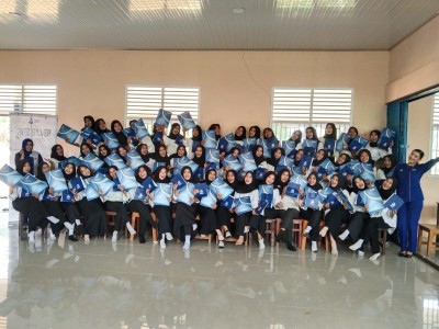 Kegiatan Beauty Class Siswi SMK Negeri 2 Pagar alam dengan INEZ